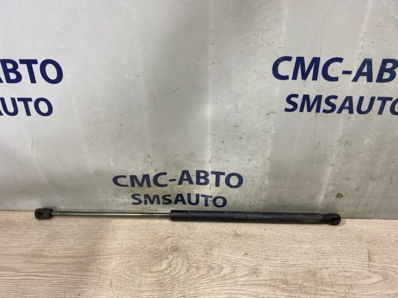 Амортизатор капота Volvo XC90 30649736 ХС90 4.4 B8444S