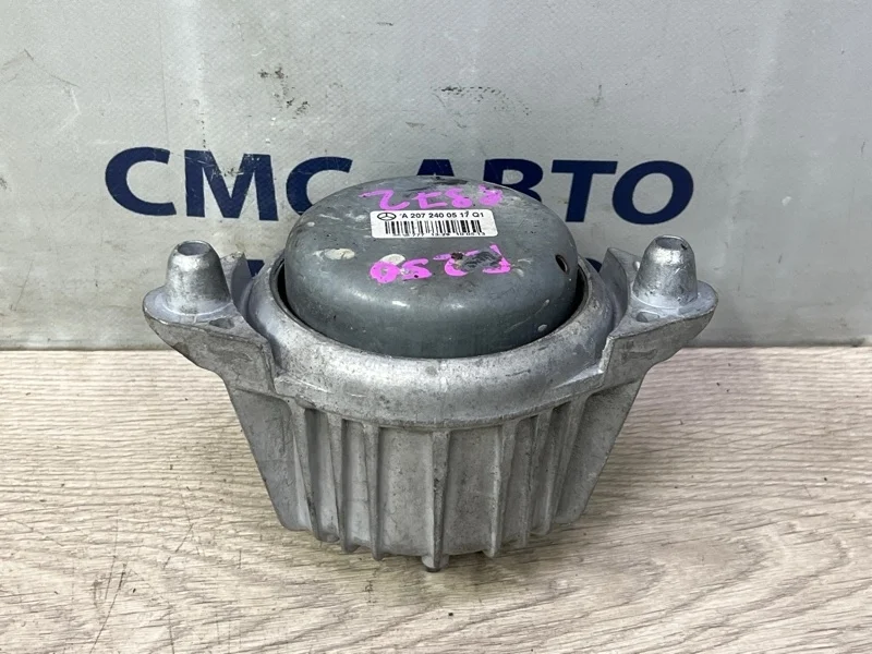 Опора ДВС Mercedes-Benz E-Class A2072400517 C207 274.920