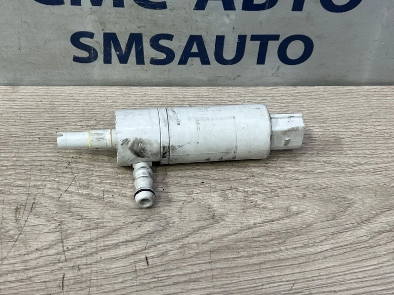 Насос омывателя фар Mercedes-Benz ML A1648690221 W166 642.826