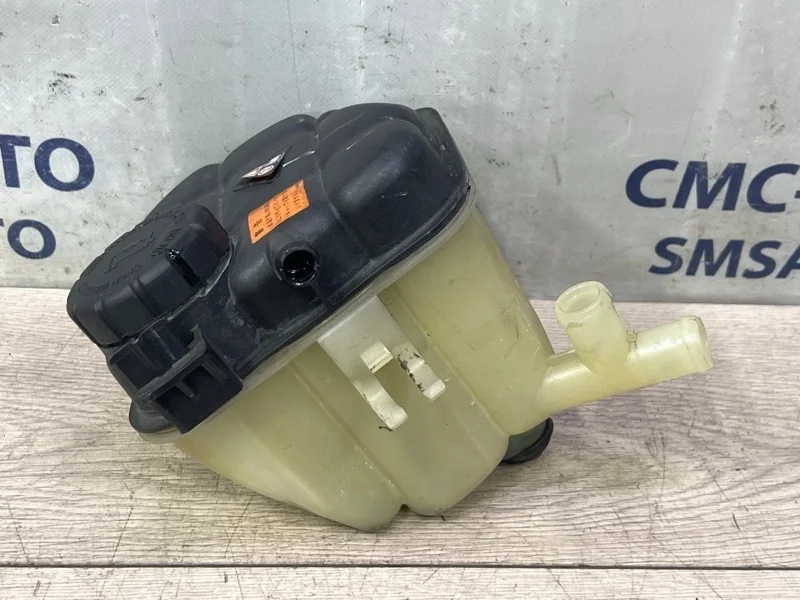 Бачок расширительный Mercedes-Benz ML A1665000049 W166 642.826