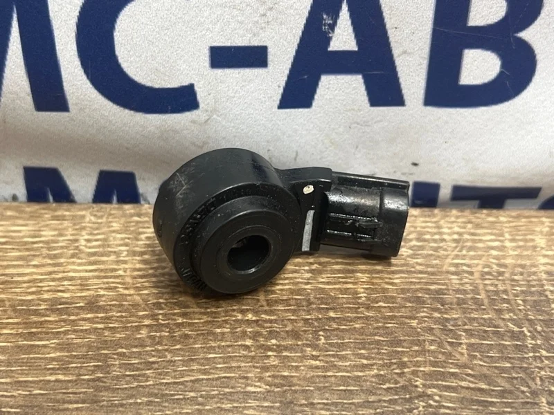 Датчик детонации Volvo XC60 31441011 ХС60 3.0 B6304T4