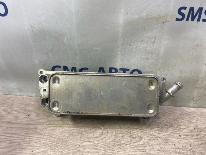 Радиатор масляный Audi A7 2011 4G0317021T C7 3.0 CGW