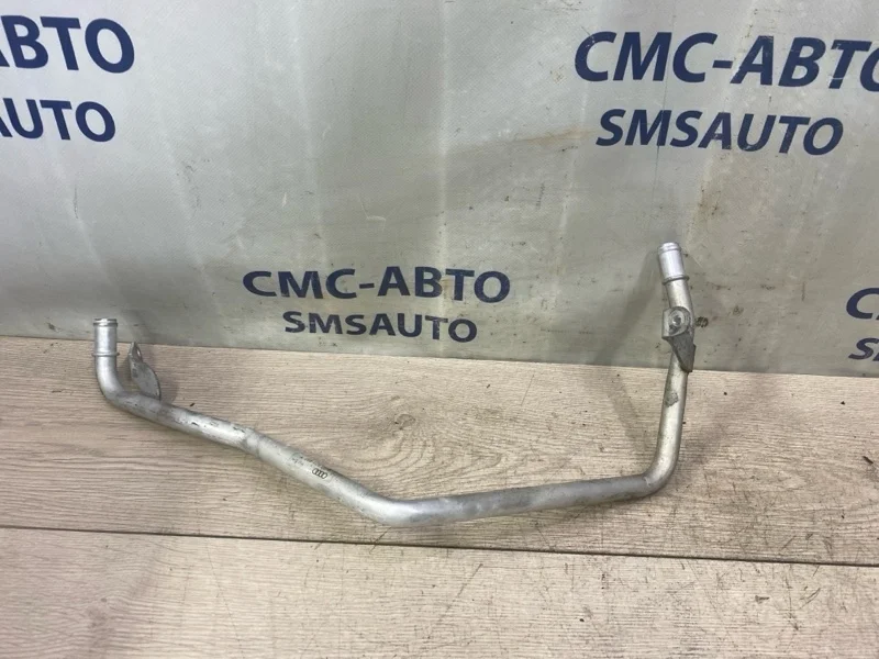 Патрубок охлаждения Audi A7 2011 4G0121485T C7 3.0 CGW