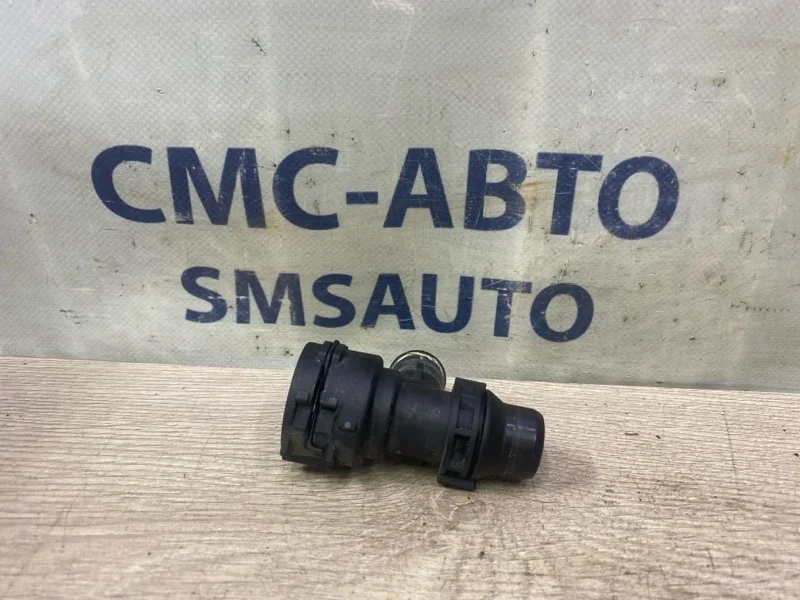 Фланец системы охлаждения Audi A7 2011 4G0122293A C7 3.0 CGW