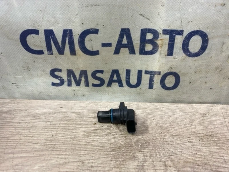 Датчик распредвала Audi A7 2011 07L905163B C7 3.0 CGW