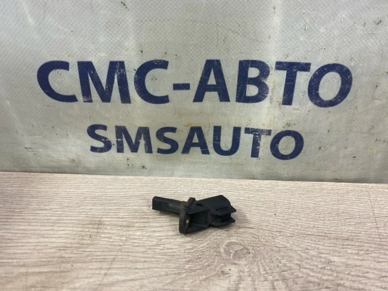 Датчик АБС ABS Volvo S80 30748149 С80 4.4 B8444S, передний