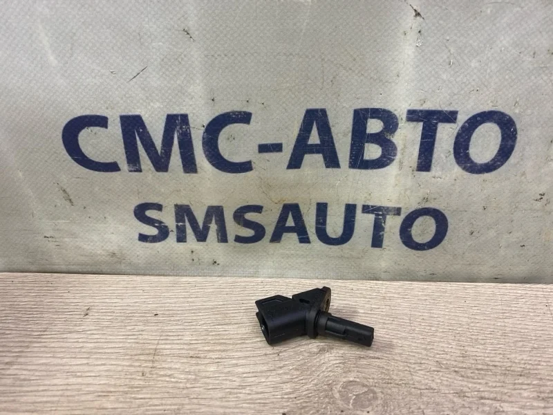 Датчик АБС ABS Volvo S60 30748149 С60 1.6 B4164T, передний