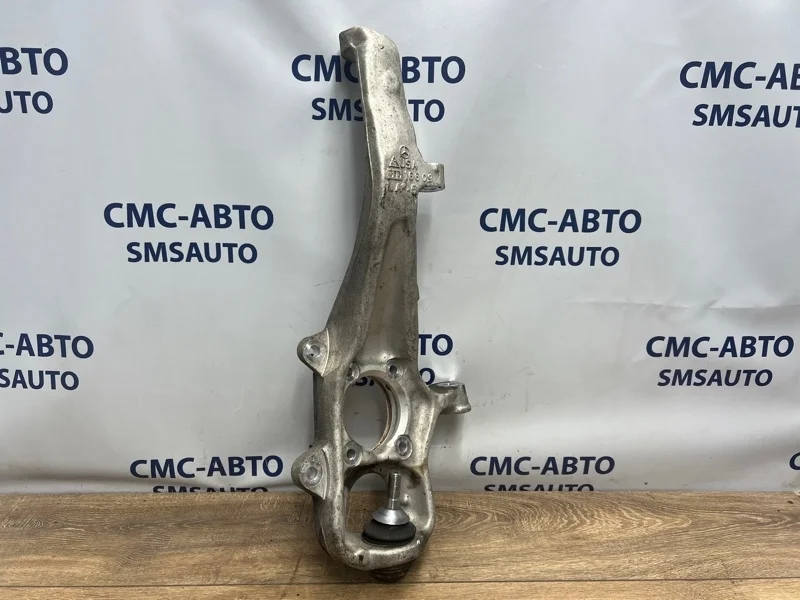 Кулак поворотный Mercedes-Benz ML A1663300920 W166 276.955, передний левый