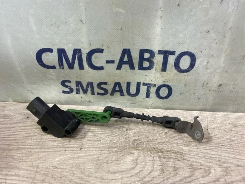 Датчик уровня подвески Audi A8 2013 4H0941309C D4 3.0 CRE, задний