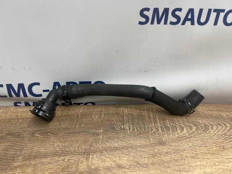 Патрубок охлаждения Audi A6 2014 4G0122293G C7 2.0T CDN