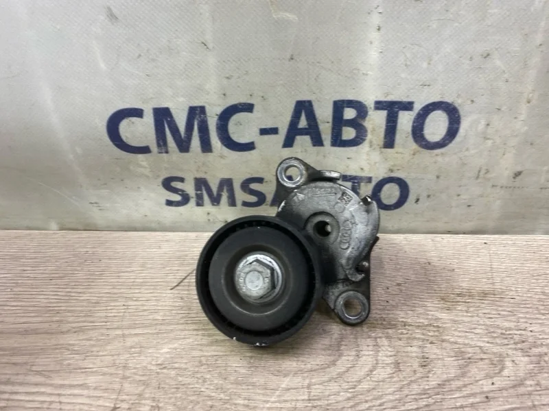 Натяжитель приводного ремня Audi A6 2014 06L903133D C7 2.0T CDN