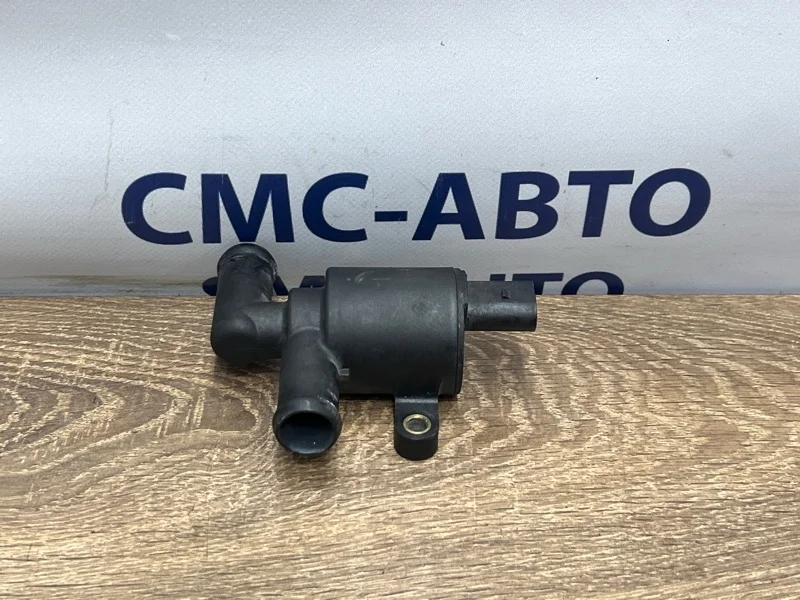 Насос охлаждения электрический Audi A8 2011 4H0121671B D4 4.2 CDR