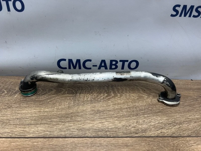 Патрубок охлаждения Audi A8 2011 079121481P D4 4.2 CDR