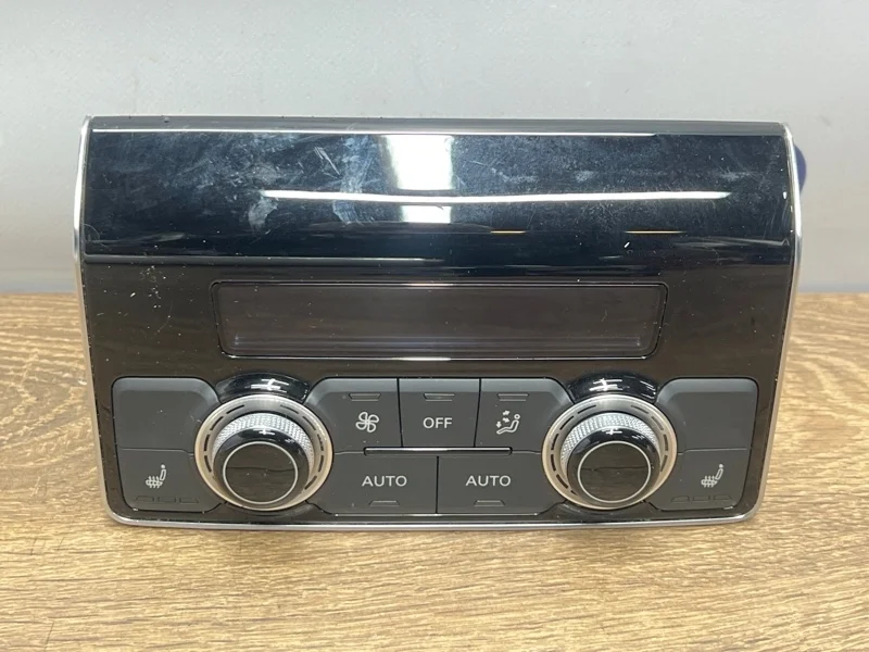 Блок управления климатом Audi A8 4H0919158D D4 3.0 CGW