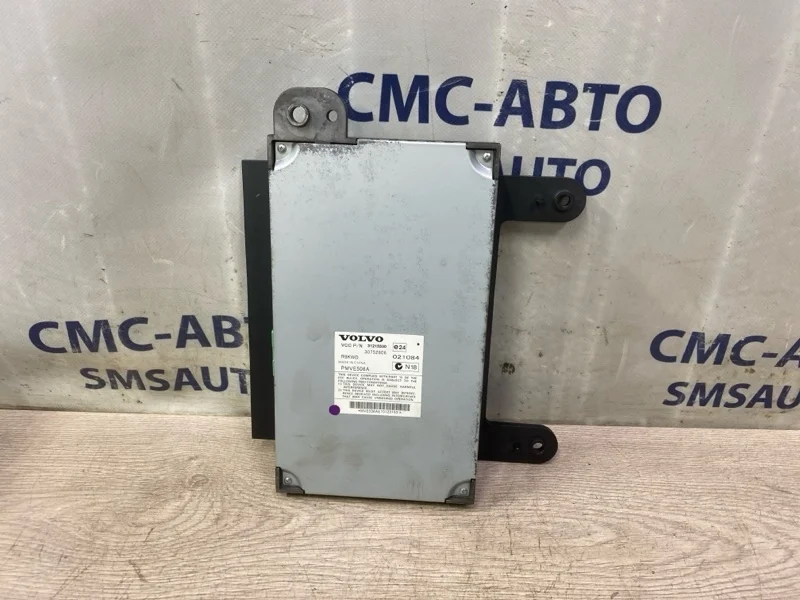 Усилитель акустический Volvo S80 31215530 С80 4.4 B8444S