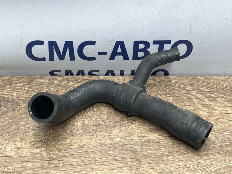 Патрубок охлаждения Mercedes-Benz E-Class 2012 A2712002552 W212 271.860