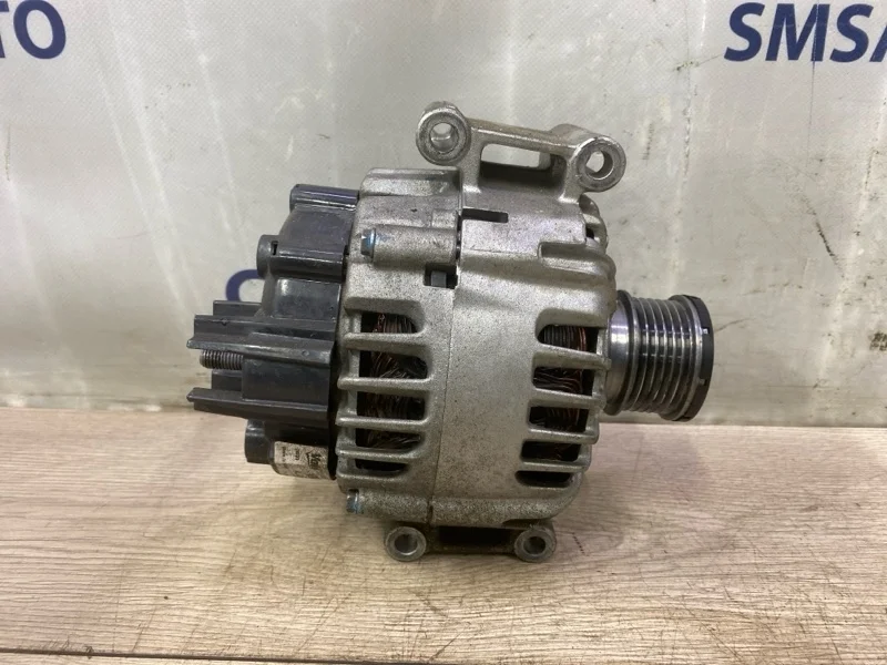 Генератор Mercedes-Benz E-Class 2012 A0009063000 W212 271.860