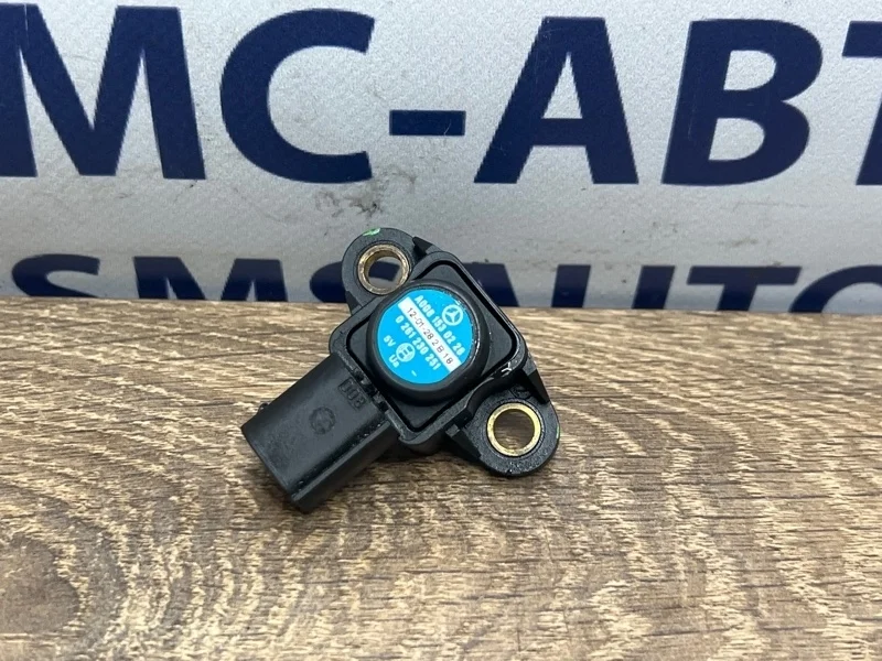 Датчик давления Mercedes-Benz E-Class 2012 A0081530228 W212 271.860