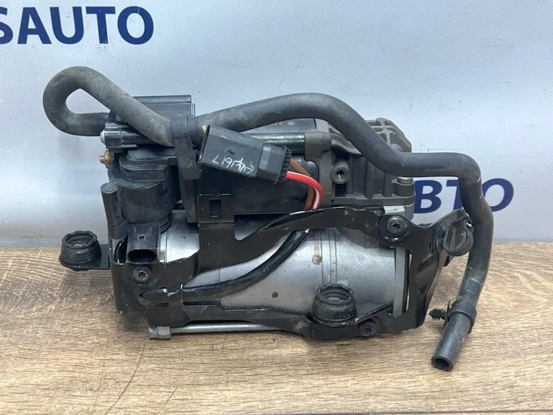 Компрессор пневмоподвески Mercedes-Benz E-Class A0993200004 W213 654.920