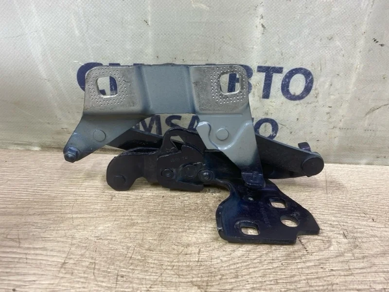 Петля капота Mercedes-Benz ML A1668800128 W166 276.955, правая