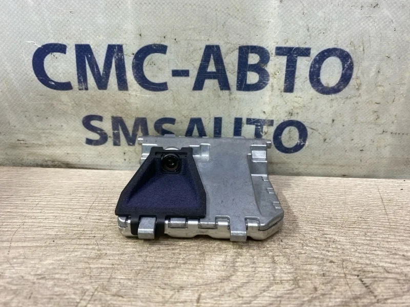 Камера Mercedes-Benz E-Class A0009051600 C207 271.860, передняя