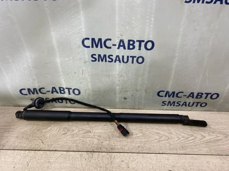 Амортизатор багажника Volvo XC60 31386706 ХС60 3.0 B6304T4, задний правый