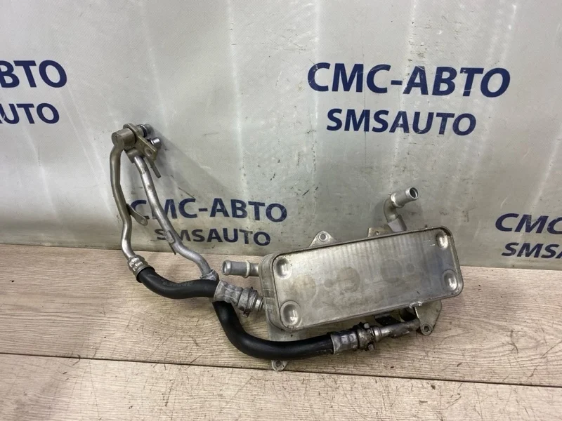 Радиатор масляный Audi A8 2011 4H0317021H D4 4.2 CDR