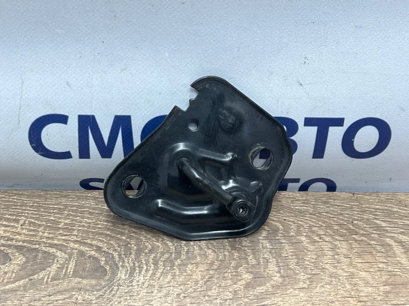Замок капота Audi A6 4G0823186 C7 2.0 CYP