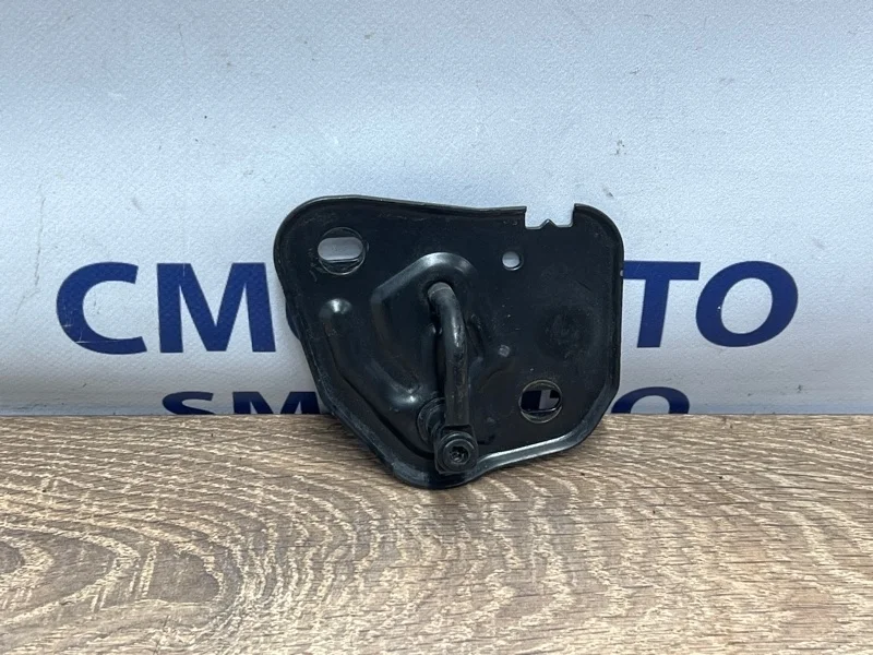 Замок капота Audi A6 4G0823186 C7 2.0 CYP