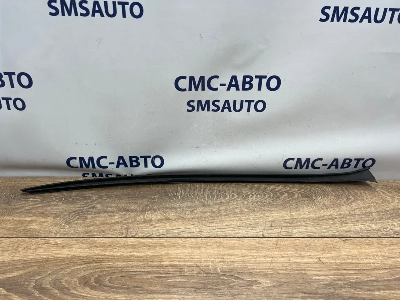 Молдинг лобового стекла Audi Q5 8R0854327A 8R 3.2 CAL, передний левый