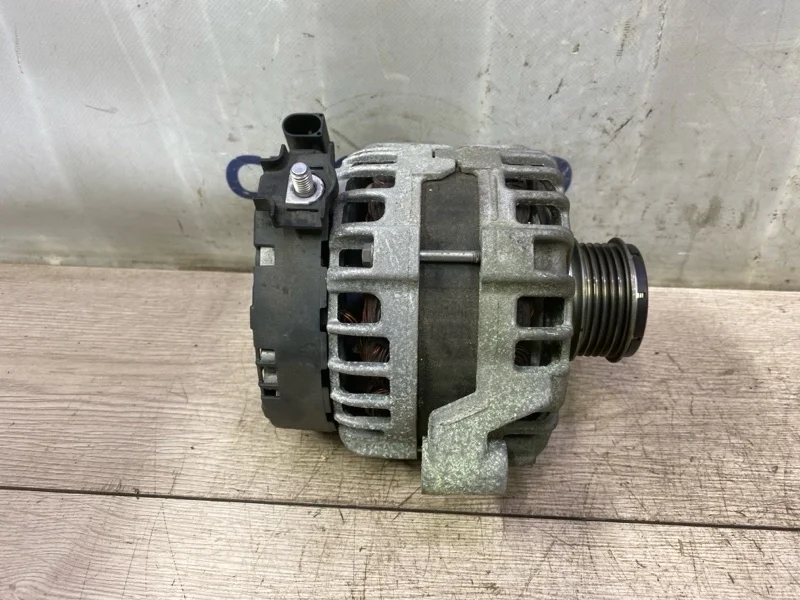 Генератор Volvo V40 Cross Country 36001497 V40 CROSS COUNTRY B5204T9