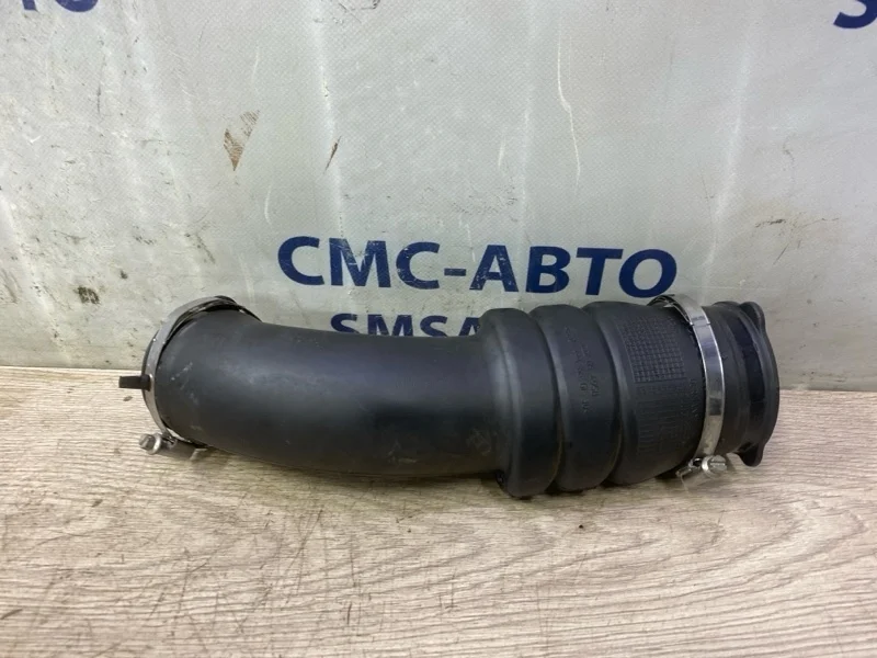 Патрубок воздушного фильтра Volvo V40 Cross Country 8692401 V40 CROSS COUNTRY B5204T9