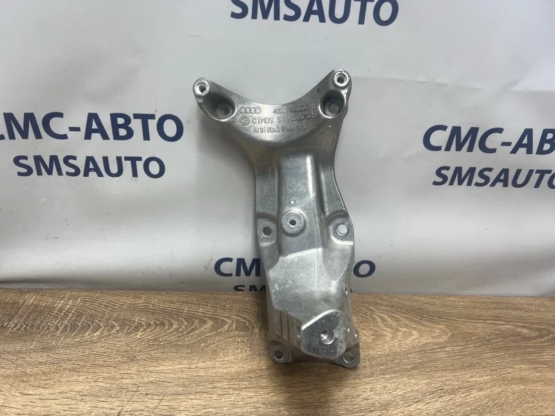 Кронштейн ДВС Audi A8 2012 4G0199307H D4 3.0 CGW, левый