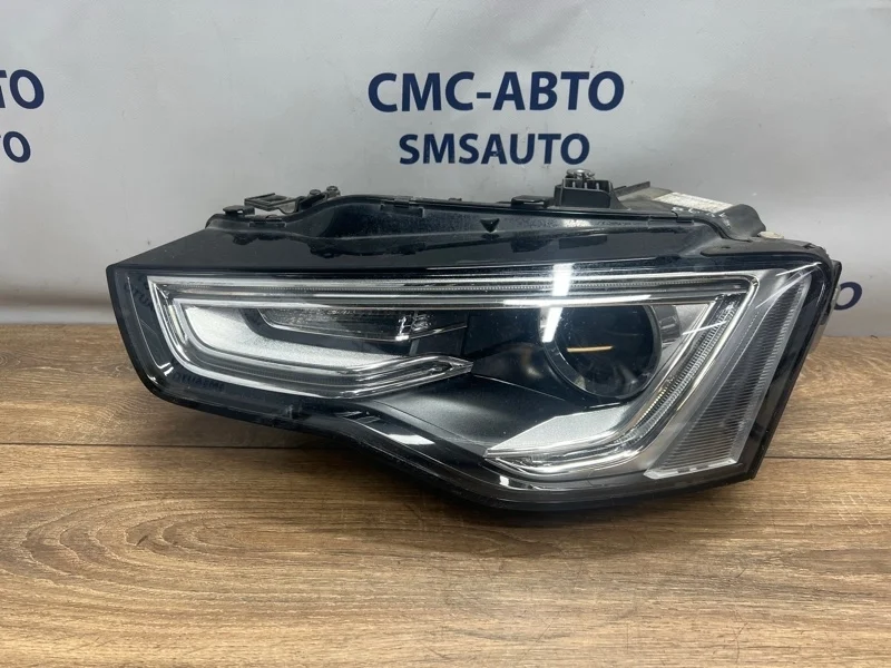 Фара ксенон Audi A5 8T0941005D 8T 2.0T CDN, левая