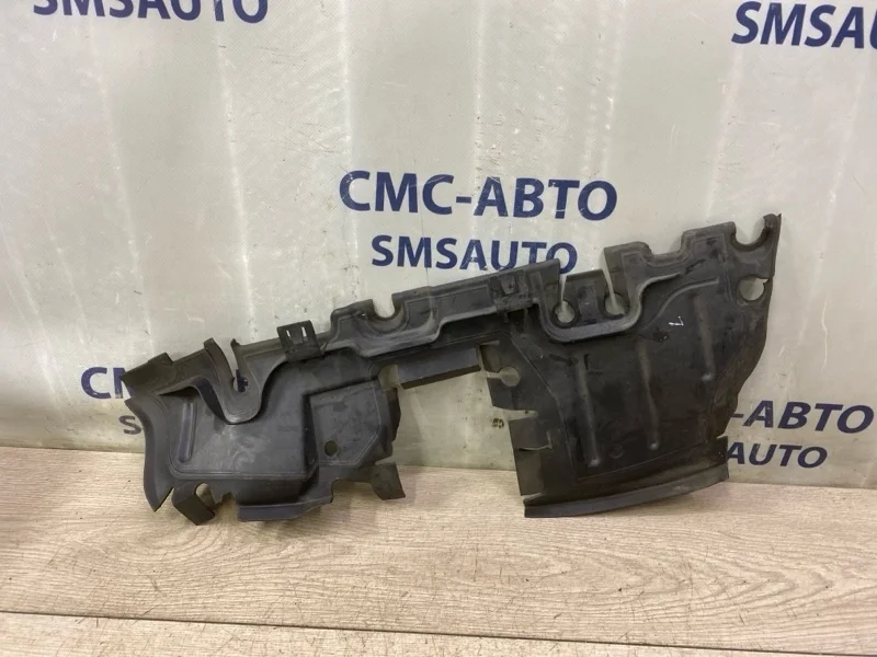 Воздуховод Audi A8 2012 4H0121283E D4 3.0 CGW, передний левый