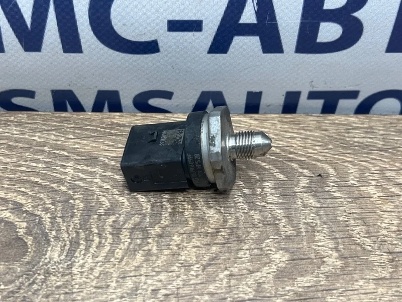 Датчик давления Audi A8 2013 06J906051F D4 3.0 CRE