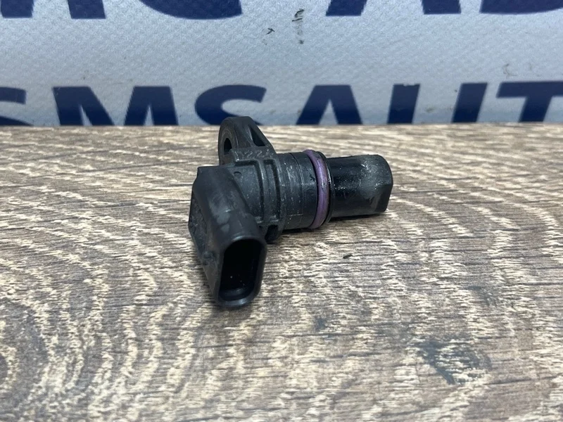 Датчик распредвала Audi A8 2013 04C907601 D4 3.0 CRE