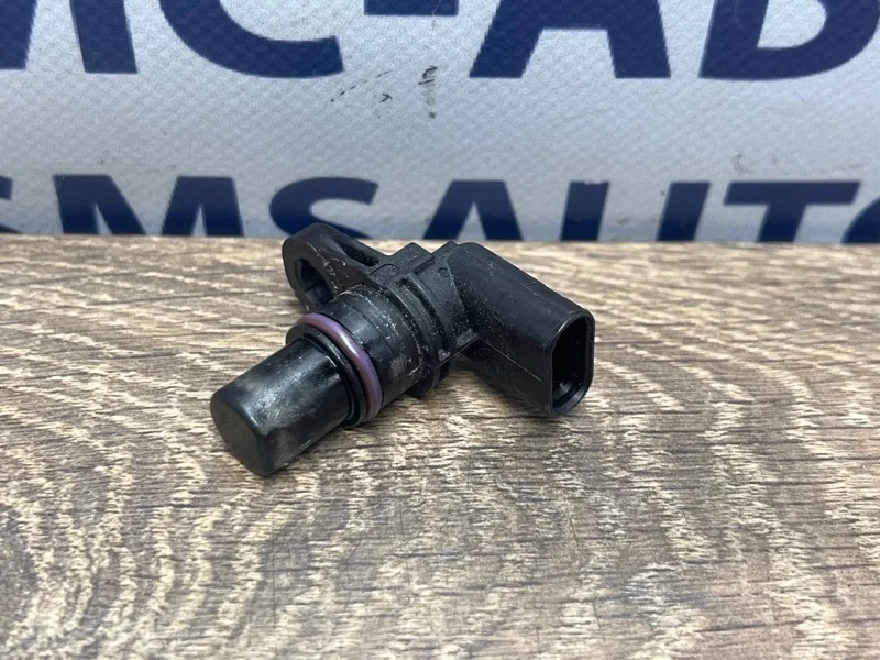 Датчик распредвала Audi A8 2013 04C907601 D4 3.0 CRE