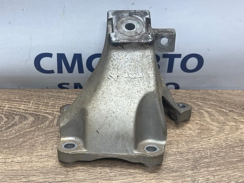 Кронштейн ДВС Audi A6 2009 4F0199308N C6 3.0 CAJ