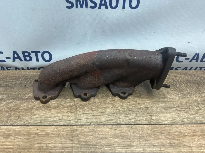 Коллектор выпускной Audi A6 2009 06E253033E C6 3.0 CAJ, левый