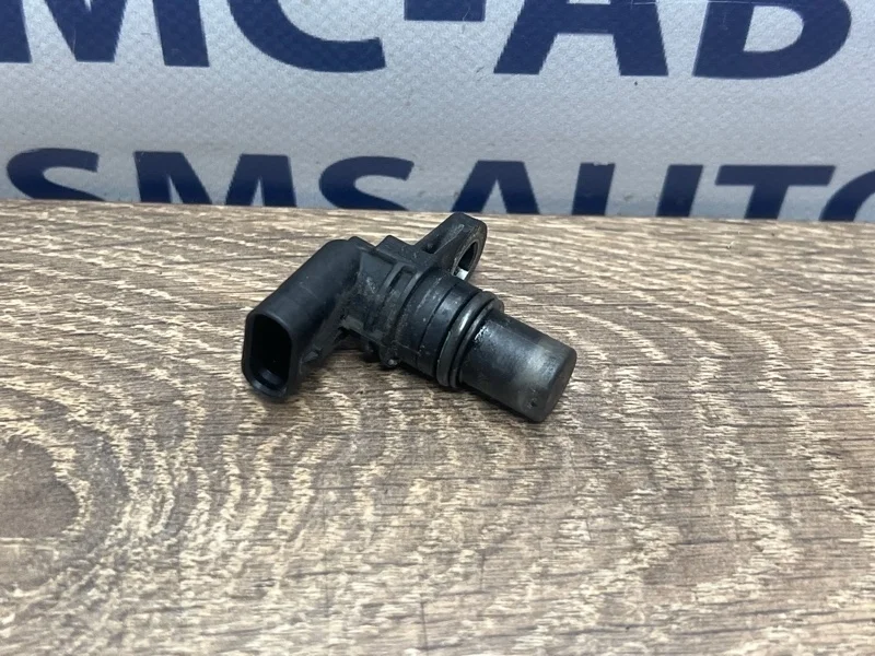 Датчик распредвала Audi A6 2009 07L905163A C6 3.0 CAJ