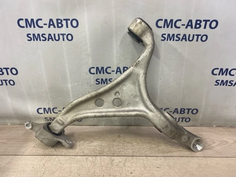 Рычаг нижний Mercedes-Benz ML A1663300107 W166 276.955, передний левый