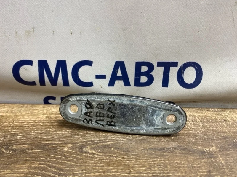 Петля двери Mercedes-Benz ML A1667300137 W166 642.826, задняя левая