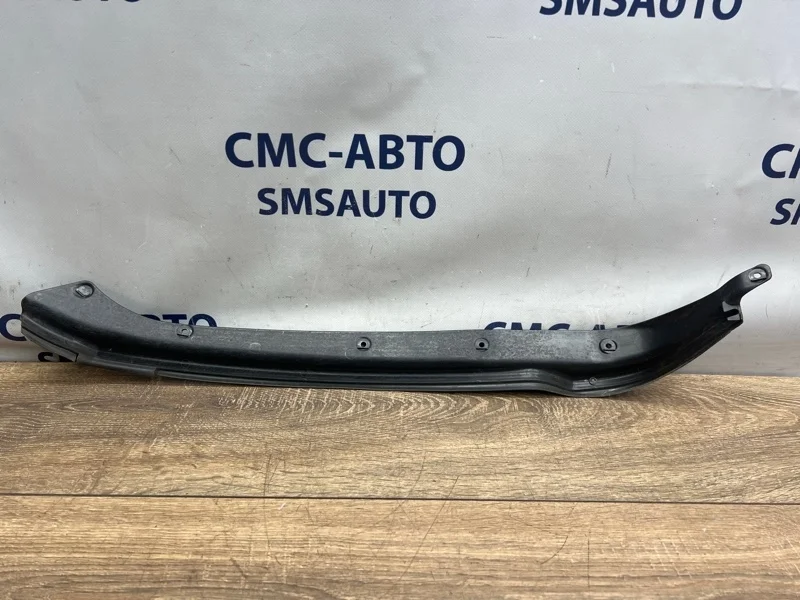 Пыльник крыла Volvo XC60 30762359 ХС60 3.0 B6304T4, передний левый