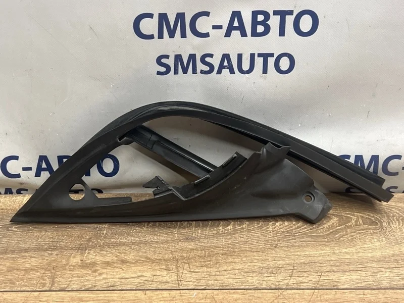 Молдинг двери Mercedes-Benz E-Class A2077270287 C207 274.920, передний правый