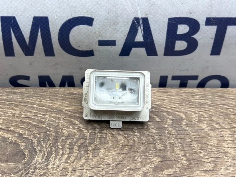 Фонарь подсветки номера Mercedes-Benz E-Class 2017 A0999067000 W213 274.920