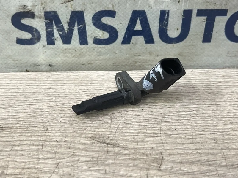 Датчик АБС ABS Audi A6 2014 4E0927804F C7 2.0T CDN, передний правый