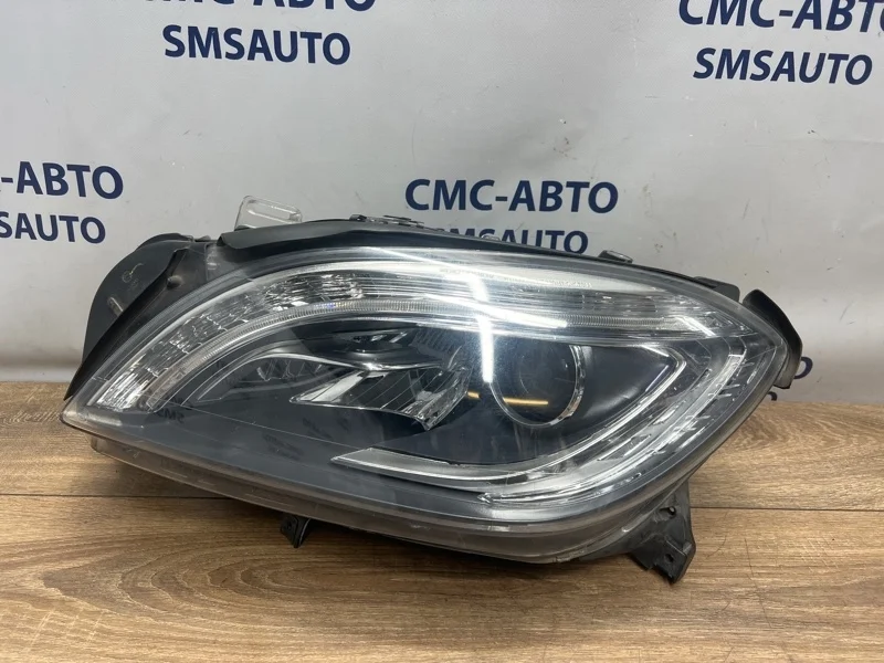 Фара адаптивный ксенон Mercedes-Benz ML A1668205659 W166 3.0TD, левая