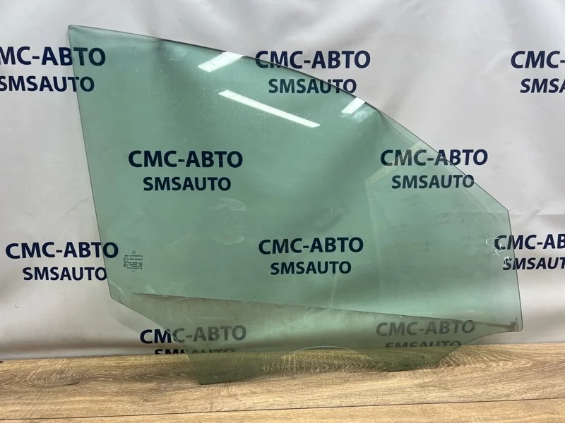 Стекло двери Mercedes-Benz ML 2012 A1667251410 W166 642.826, переднее правое