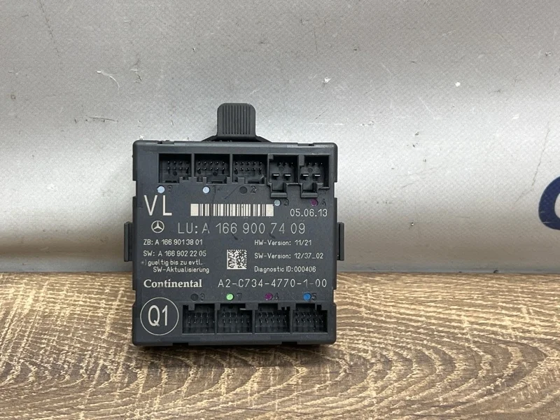 Блок управления двери Mercedes-Benz ML A1669007409 W166 642.826